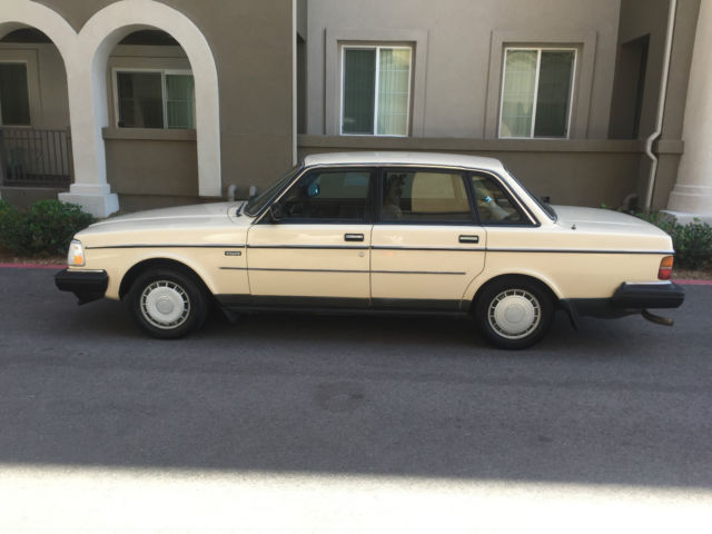 1987 Volvo 240 - photo 3