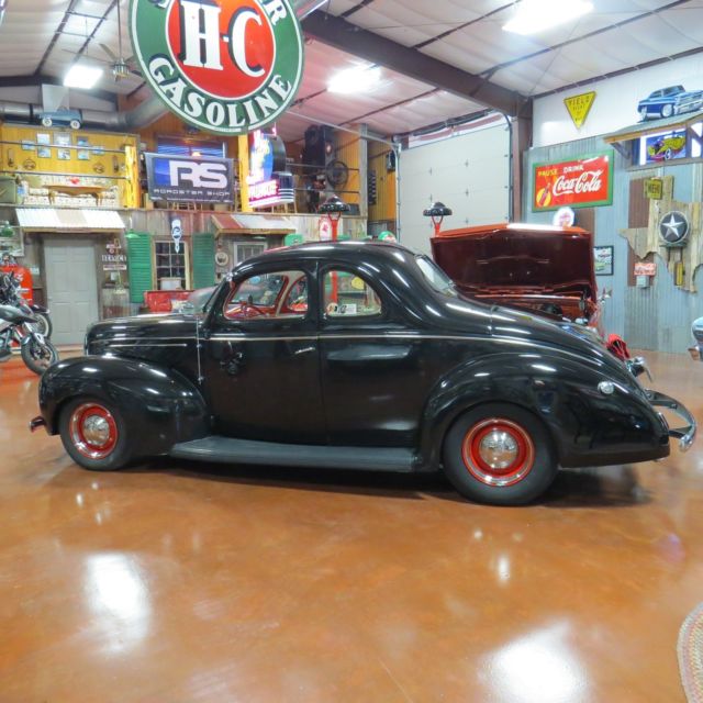 1939 Ford 2 dr coupe Deluxe Old School Hot Rod - photo 4