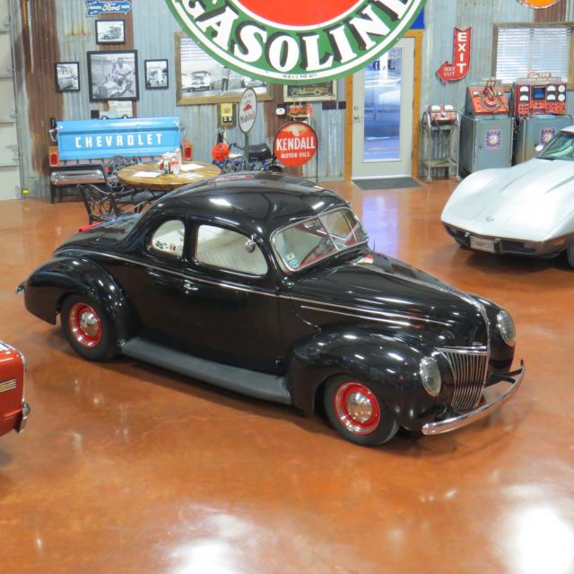 1939 Ford 2 dr coupe Deluxe Old School Hot Rod - photo 6