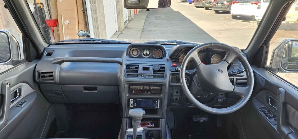 1994 Mitsubishi PAJERO - photo 6
