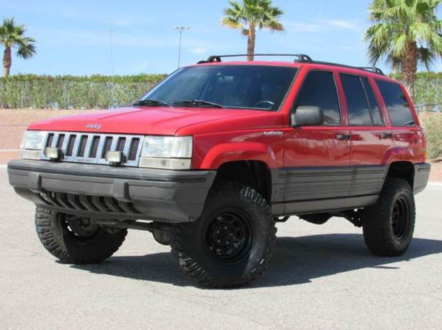 * SUPER RARE 5 SPEED MANUAL 4X4 4.0L 93 JEEP GRAND CHEROKEE LIFTED RUST-FREE!! 1993 Jeep Grand Cherokee 5 Speed Manual 4X4 4.0L
