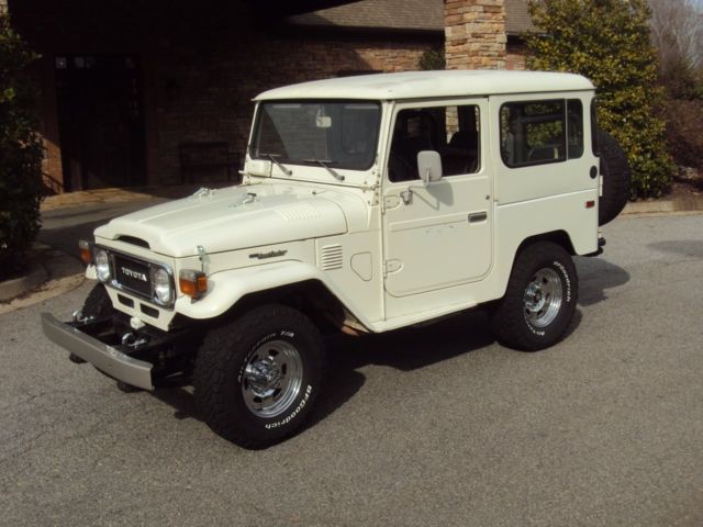** TOYOTA LAND CRUISER FJ40 ** Original, Unrestored, Near Showroom Condition ** 1982 Toyota Land Cruiser