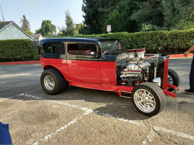 ~ WILD BLOWN ALL STEEL CUSTOM - ONE SHOT 7 DAY ~ 1932 Ford Sedan