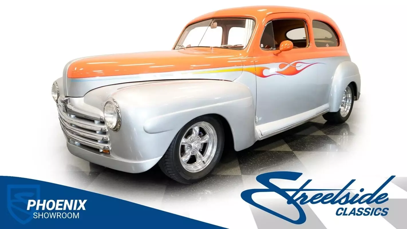 • ZZ4 350 V8 crate engine• TH350 3-speed automatic transmission• 4-barrel carbur 1947 Ford Deluxe