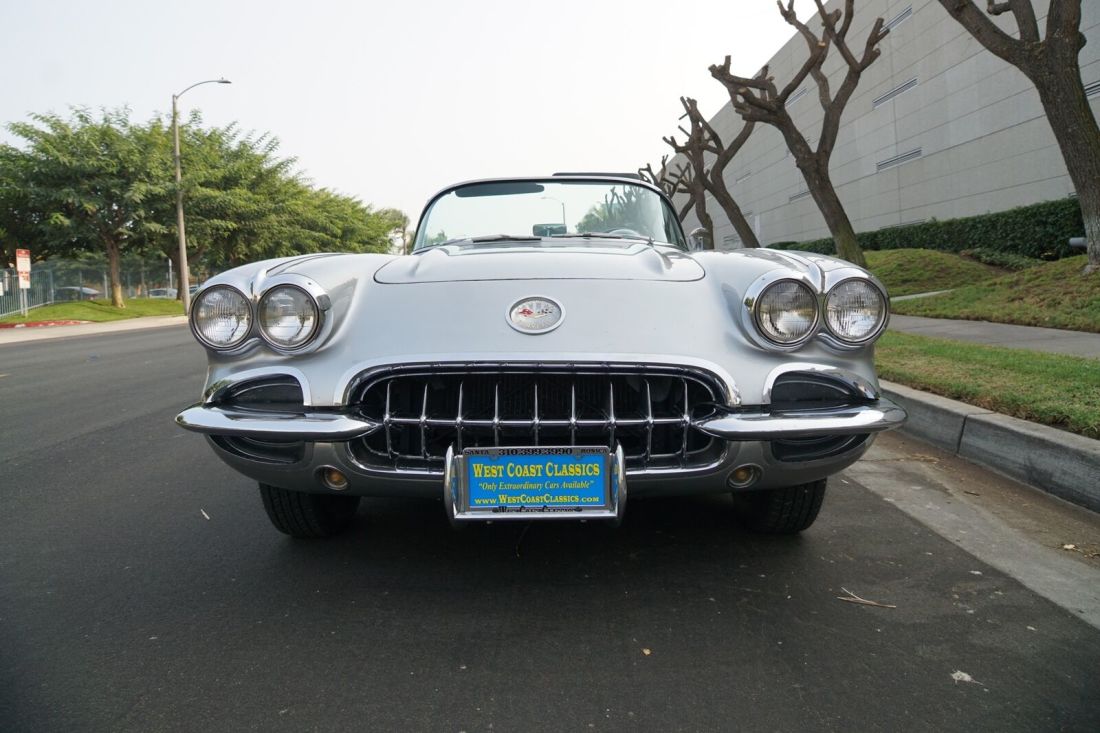 1959 Chevrolet Corvette 283/270HP 2x4V V8 Convertible - photo 11