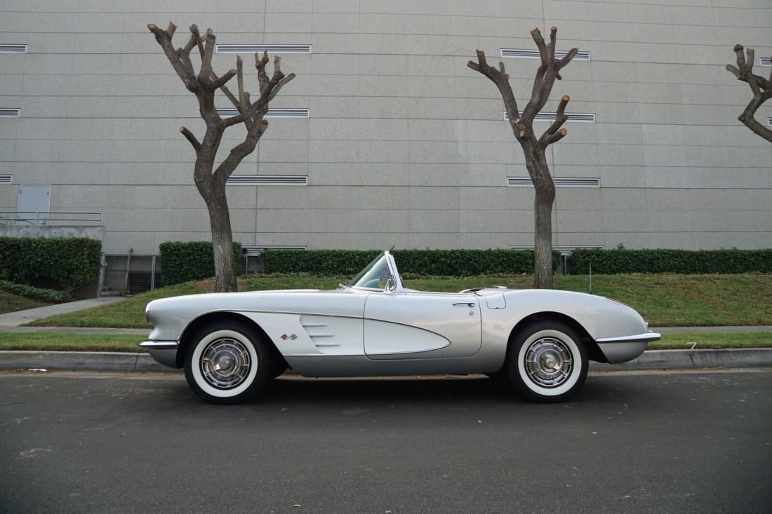1959 Chevrolet Corvette 283/270HP 2x4V V8 Convertible - photo 3
