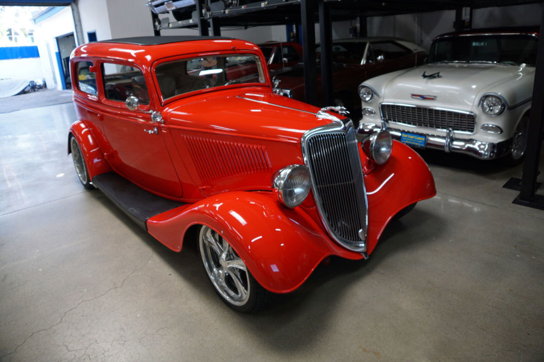 1934 Ford Tudor 2 Dr Sedan Street Rod Custom - photo 7