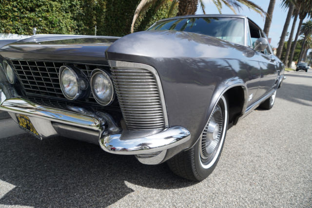 1963 Buick Riviera 401 V8 COUPE -- - photo 5