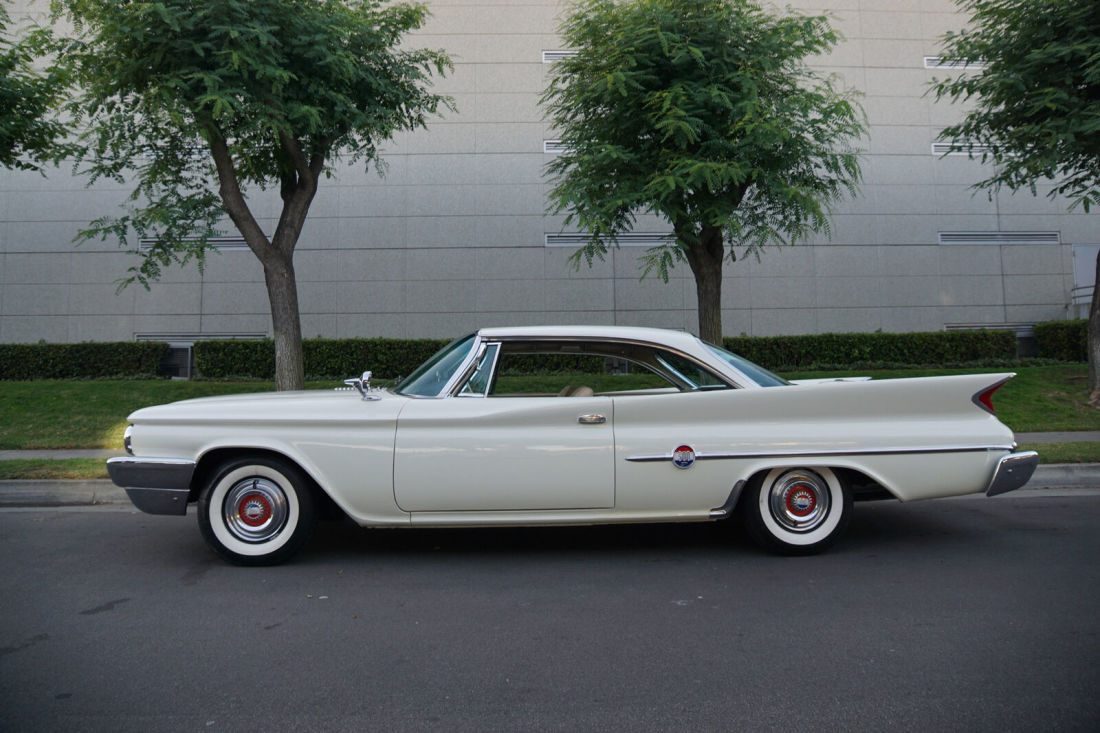 1960 Chrysler 300F 2 Door Hardtop 413/375HP V8 - photo 5