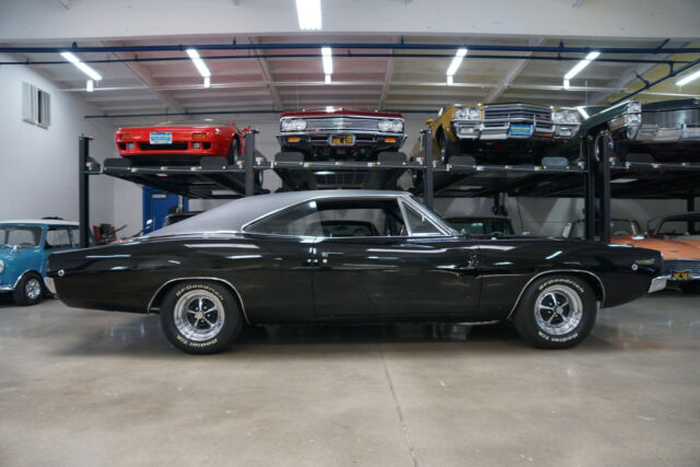 1968 Dodge Charger R/T 440 2 Door Hardtop Custom -- - photo 3