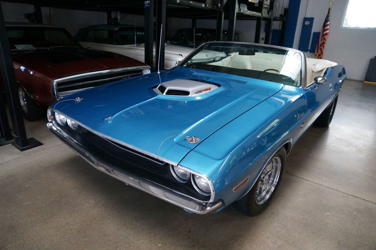 0 528c.i. 610HP V8 HEMI AutomaticConvertible 1970 Dodge Challenger R/T 528/610HP V8 HEMI Convertible Repli