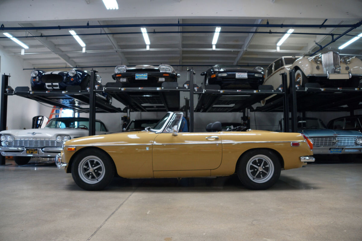 1972 MG MGB Mark III Roadster - photo 3
