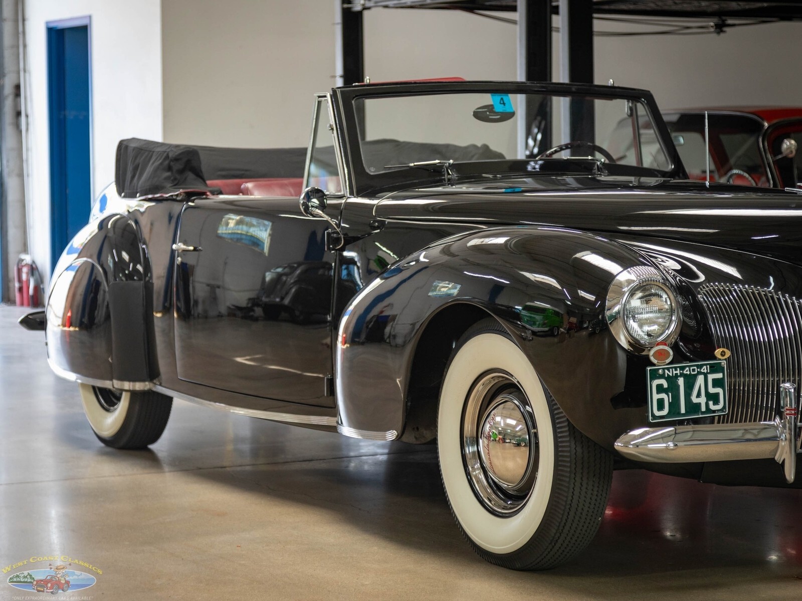 1940 Lincoln Zephyr Continental V12 Convertible - photo 12