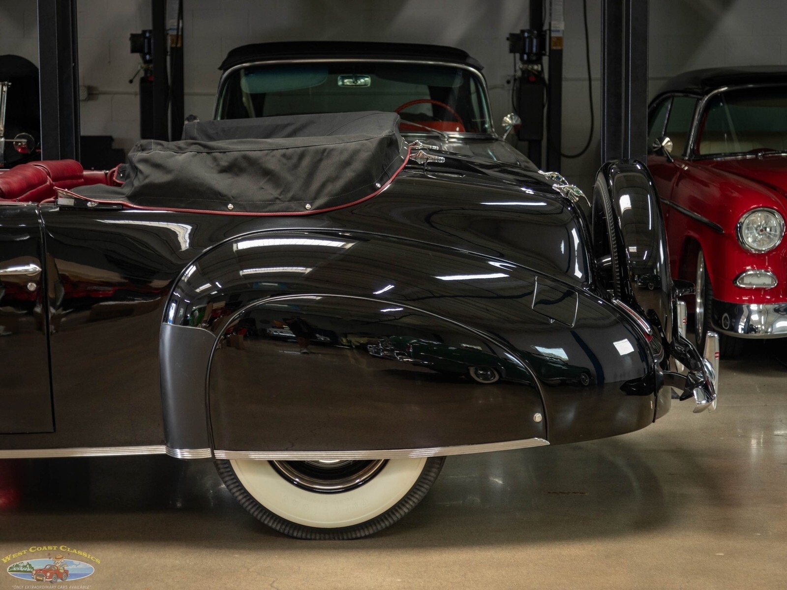 1940 Lincoln Zephyr Continental V12 Convertible - photo 8