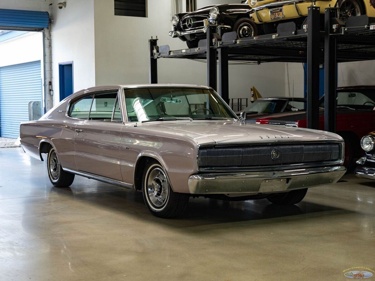 1966 Dodge Charger 318 V8 2 Door Fastback Hardtop - photo 10