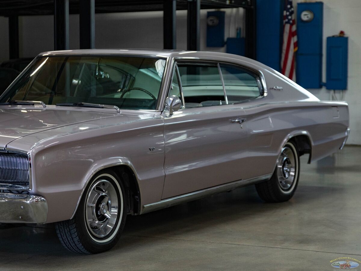 1966 Dodge Charger 318 V8 2 Door Fastback Hardtop - photo 9
