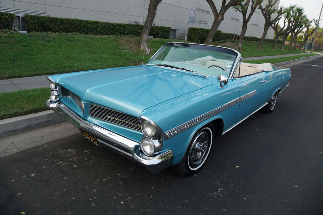 1963 Pontiac Bonneville 400 V8 Convertible - photo 4