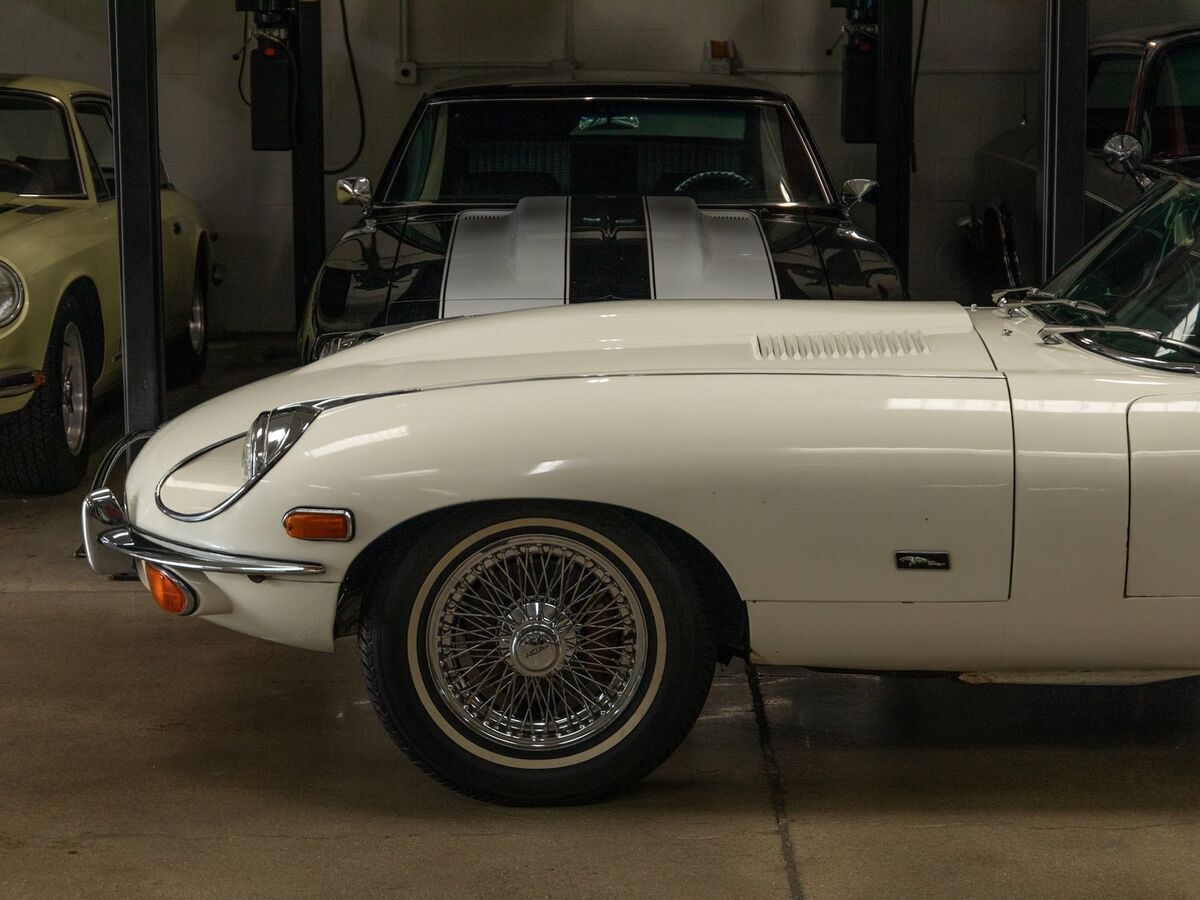 1971 Jaguar E-Type XKE Series II 4 spd Roadster - photo 5
