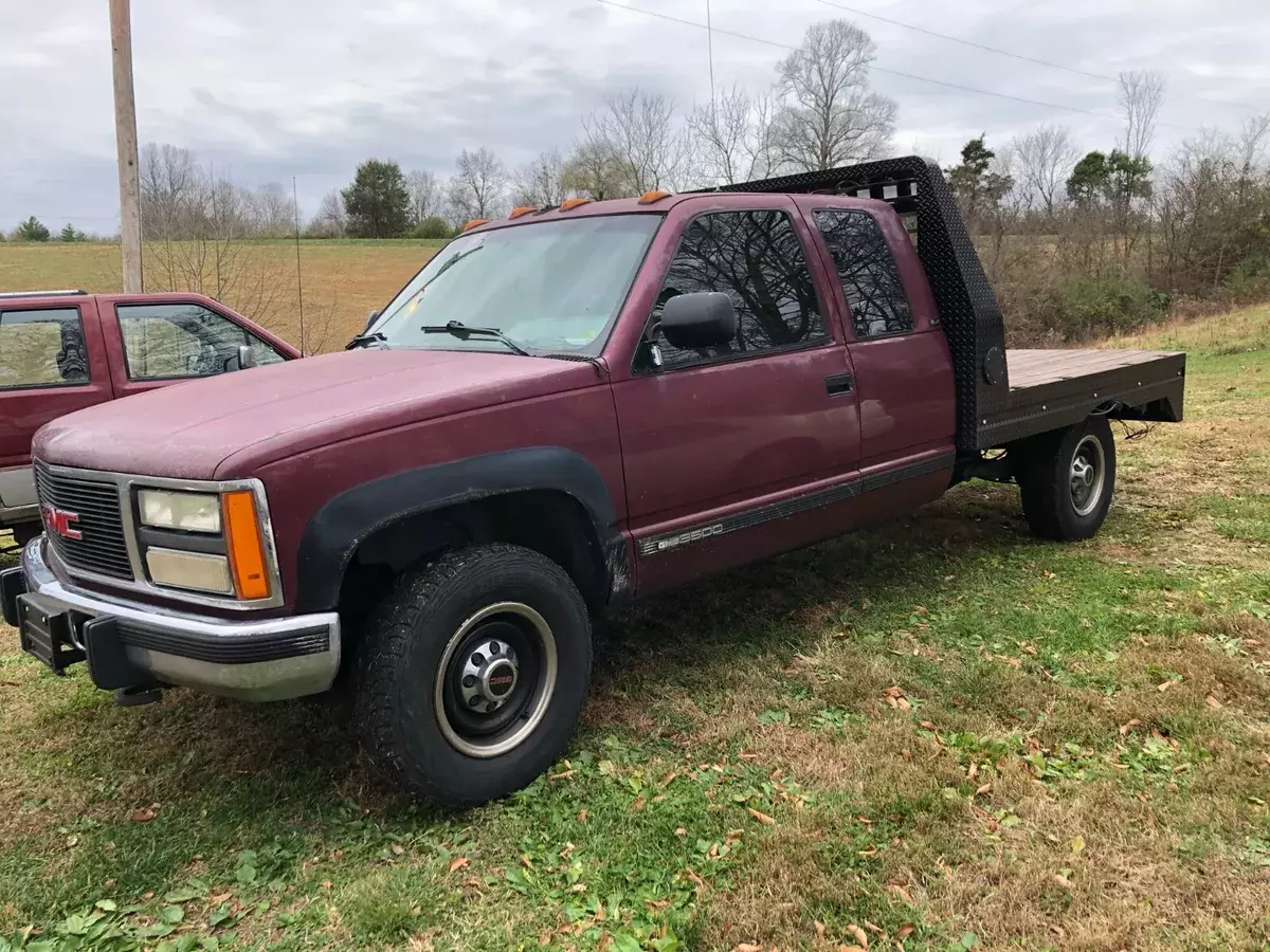 03 GMC 3500 SRW 6.5 diesel 4x4 5spd flatbed 368k miles runs great ZERO RUST! 1993 GMC Sierra 3500