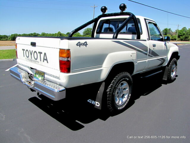 1988 Toyota Pickup 4x4 " ONE OWNER " ORIGINAL PAINT ! 136K MILES ! - photo 5