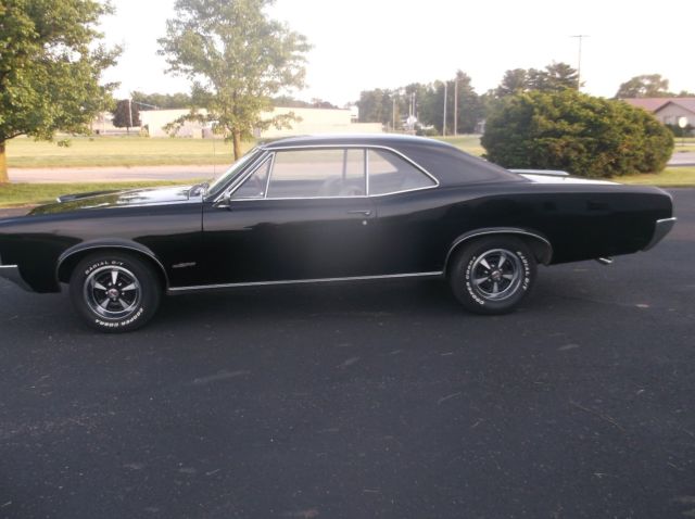 1966 Pontiac Le Mans Coupe - photo 2