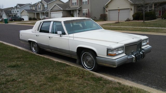 1990 Cadillac Brougham DeElegance