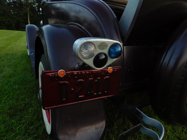 1931 Ford Model A ROADSTER - photo 13