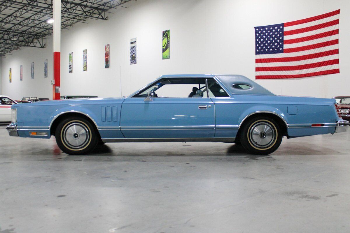 1978 Lincoln Continental Mark V - photo 2