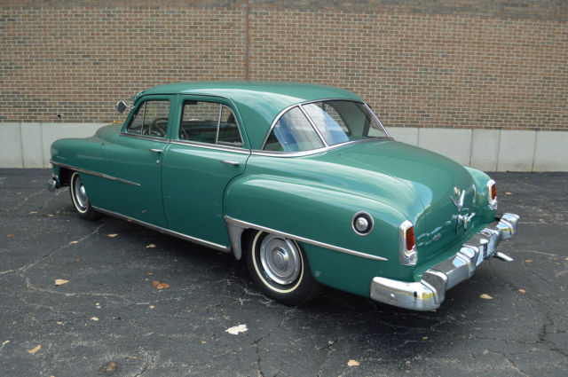 1952 Chrysler Saratoga 4 door sedan - photo 8