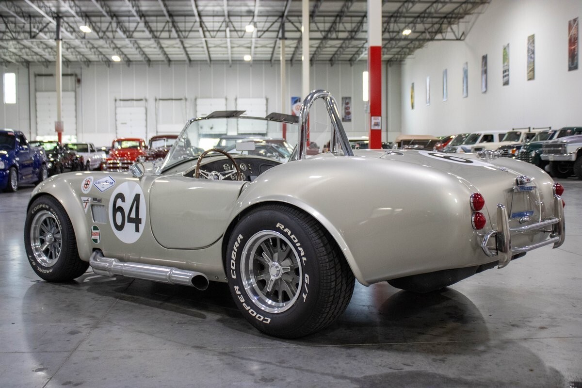 1965 Shelby Cobra Factory Five Replica - photo 4