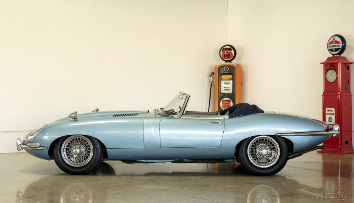 1963 Jaguar E-Type 3.8 liter Series 1 Roadster - photo 2