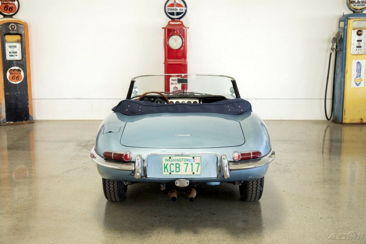 1963 Jaguar E-Type 3.8 liter Series 1 Roadster - photo 4
