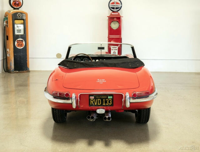 1966 Jaguar E-Type 4.2 liter Series 1 Roadster - photo 4