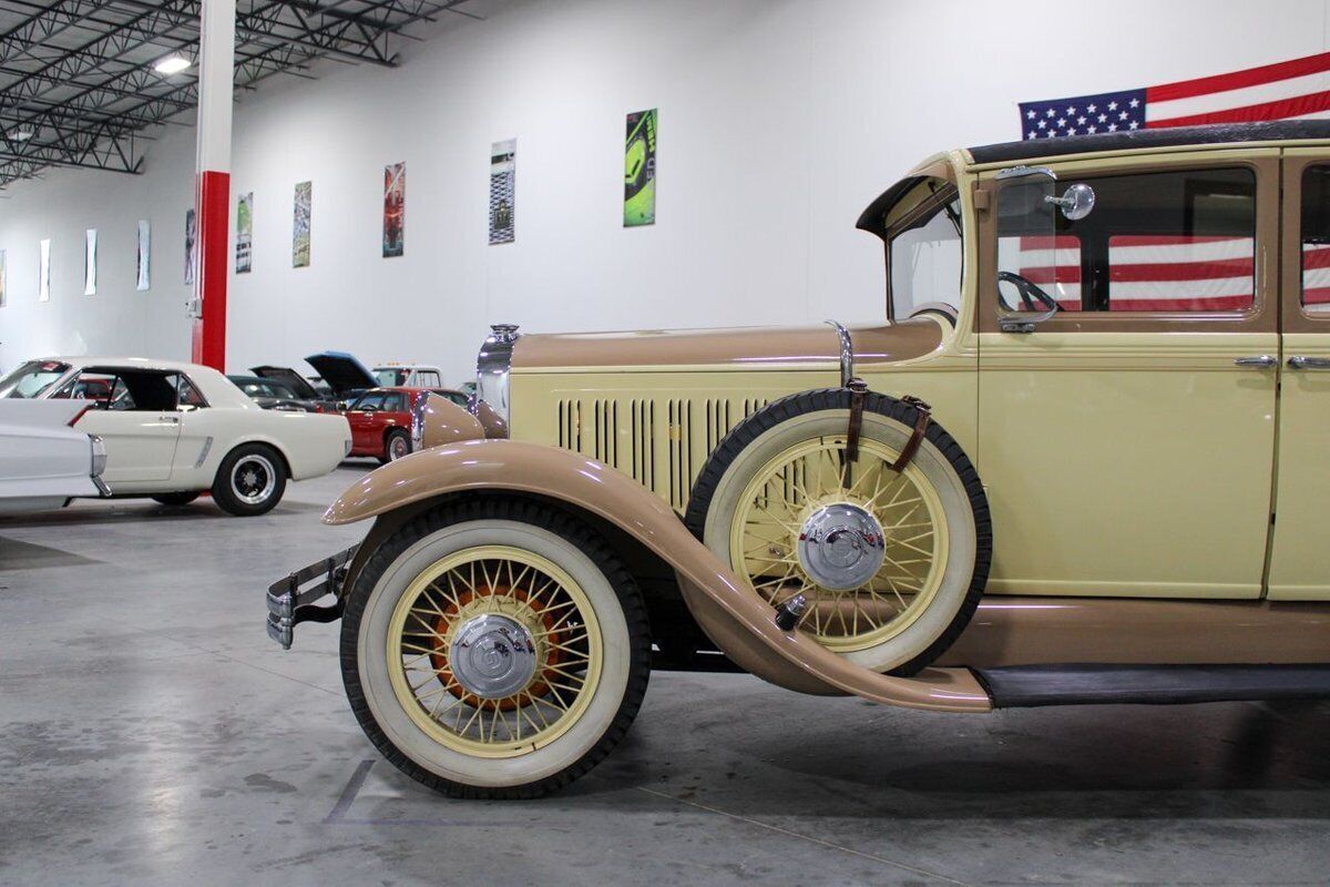 1931 Studebaker Commander - photo 2