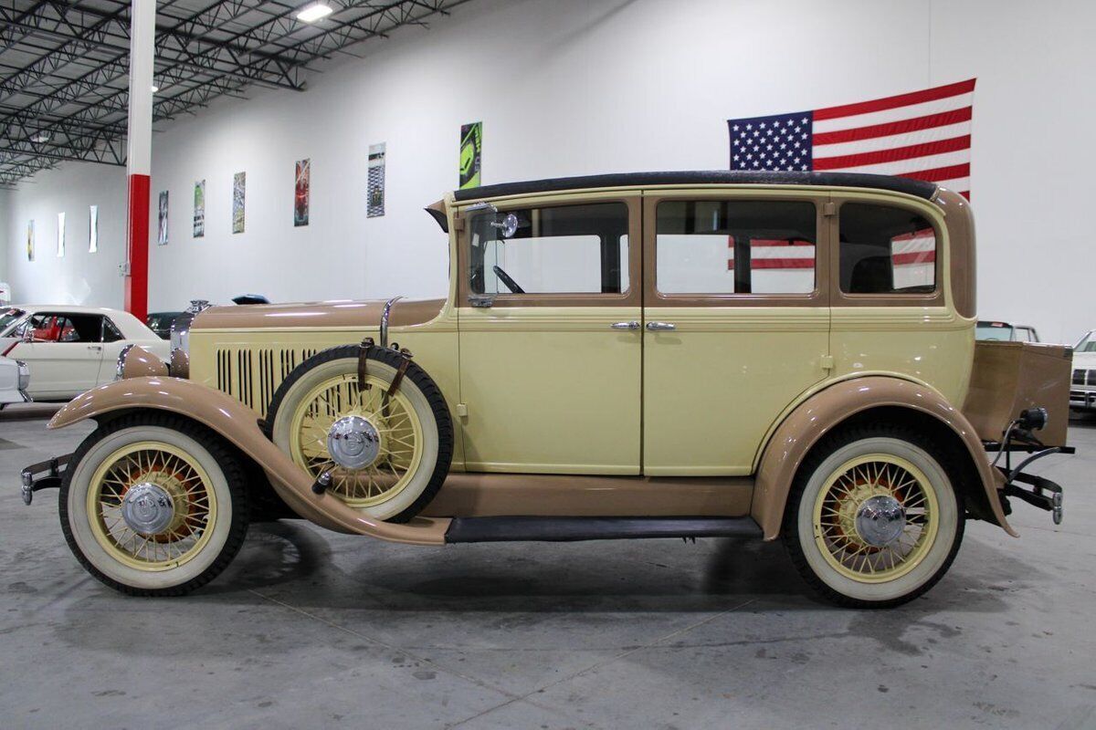 1931 Studebaker Commander - photo 3