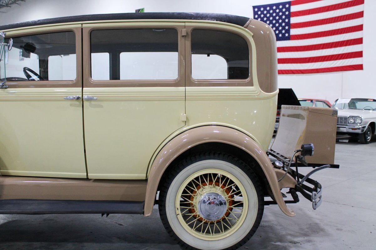 1931 Studebaker Commander - photo 4