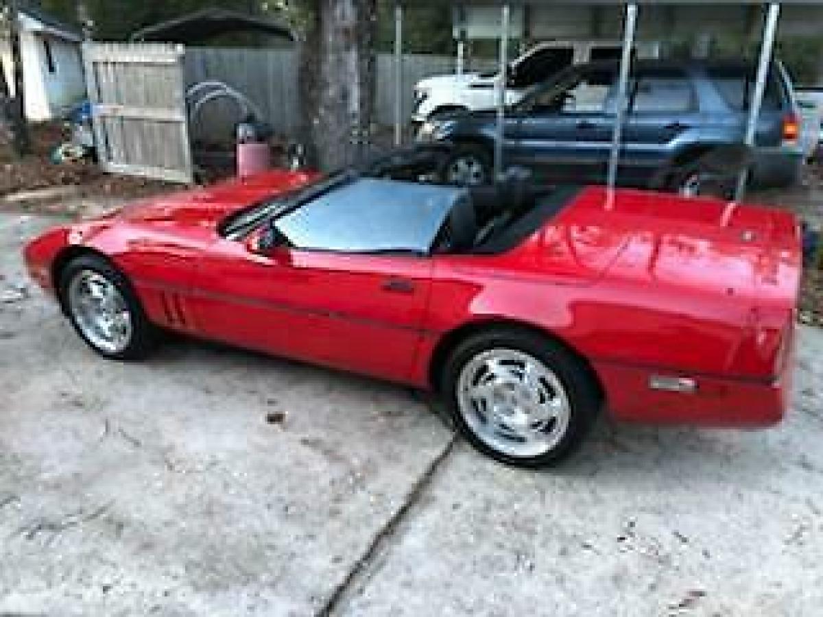 1990 Chevrolet Corvette - photo 2