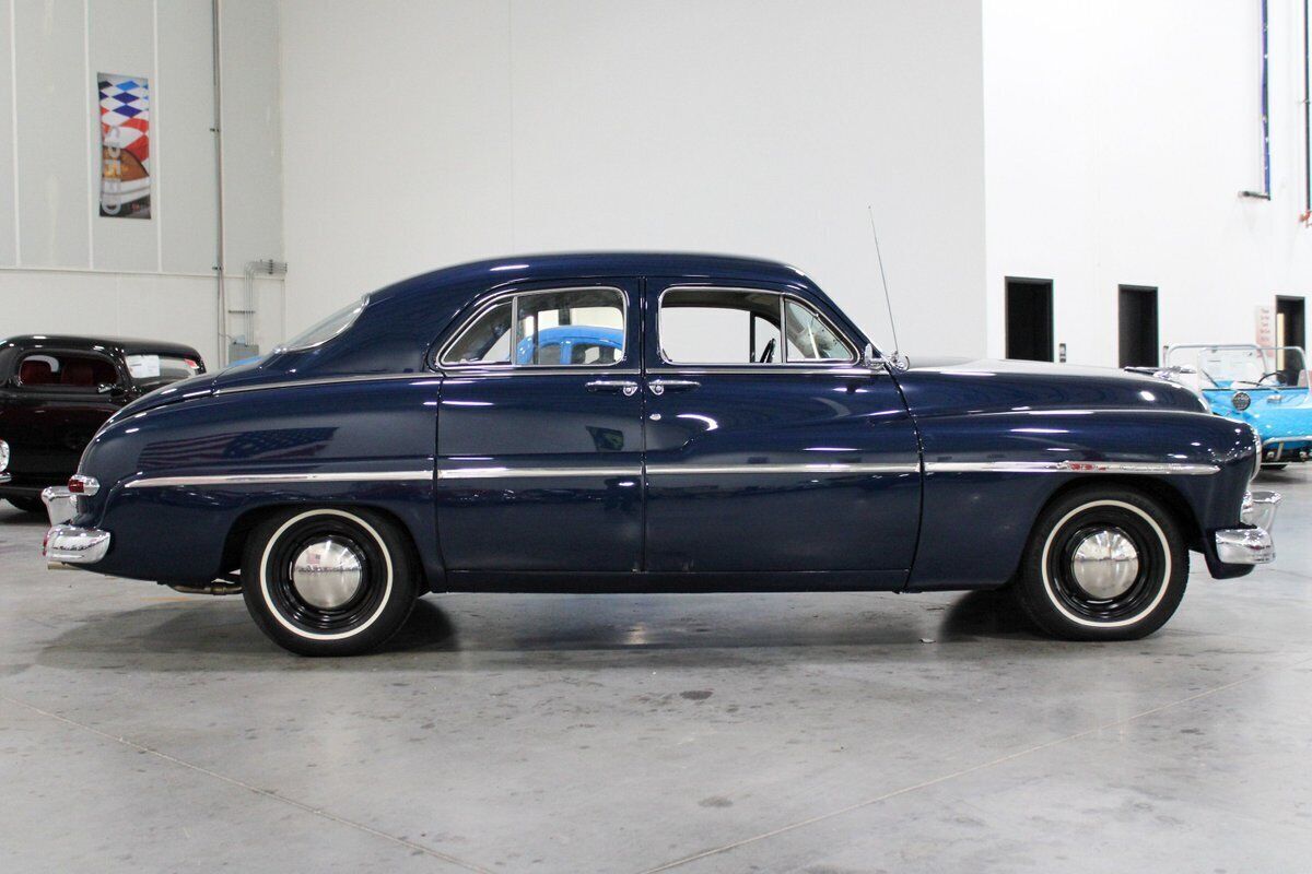 1950 Mercury Eight Sedan - photo 6