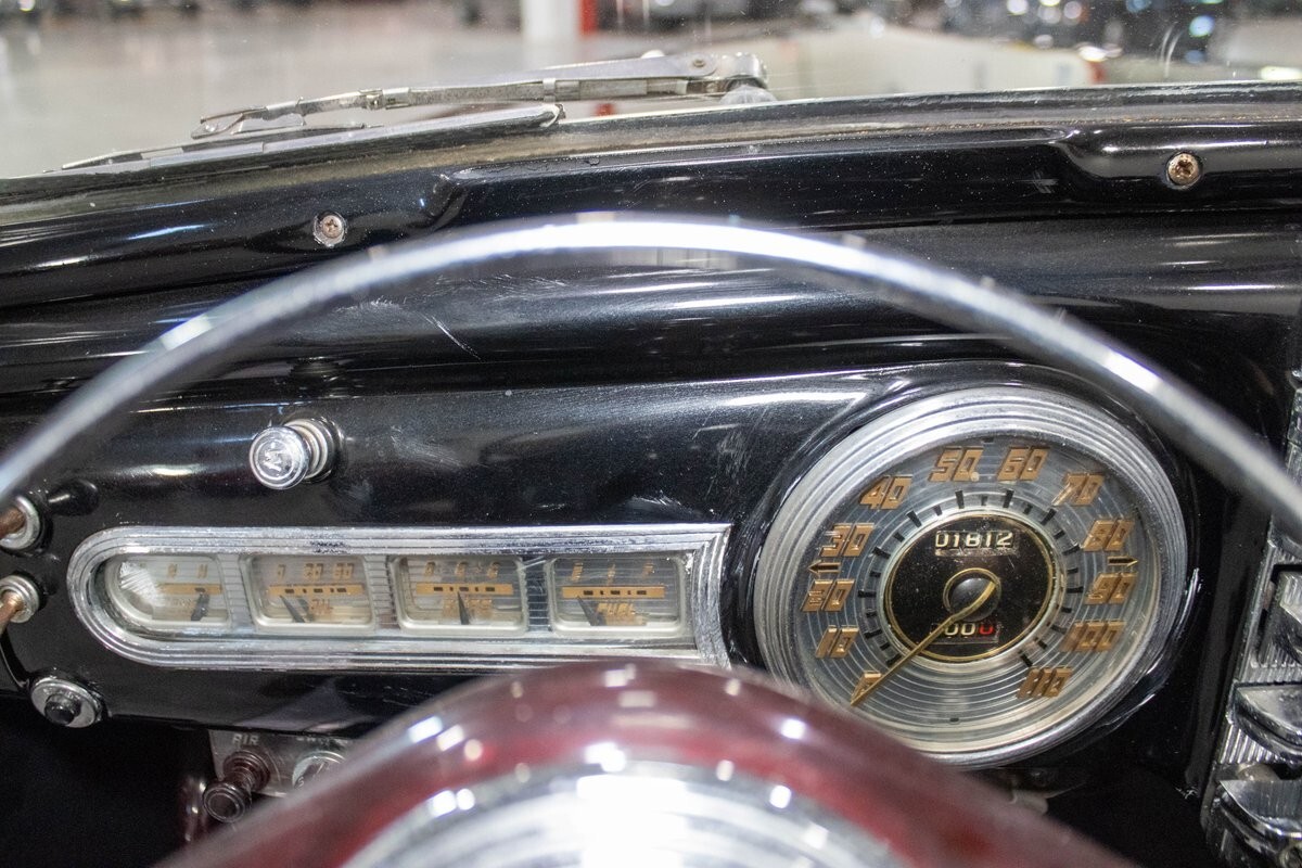 1947 Lincoln Continental Convertible - photo 11