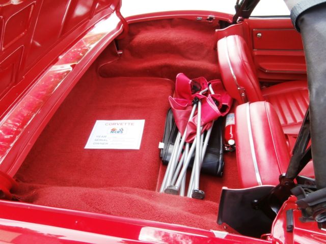 1966 Chevrolet Corvette Convertible - photo 12