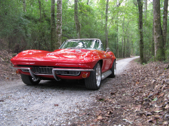1966 Chevrolet Corvette CONVERTIBLE - photo 8