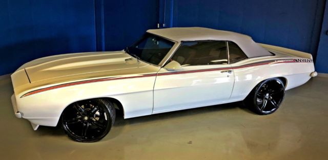 1969 Chevrolet Camaro - photo 10