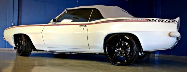 1969 Chevrolet Camaro - photo 13