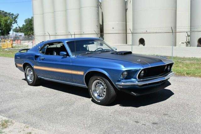"R" Code 428 Cobra Jet 1969 Ford Mustang Mach 1
