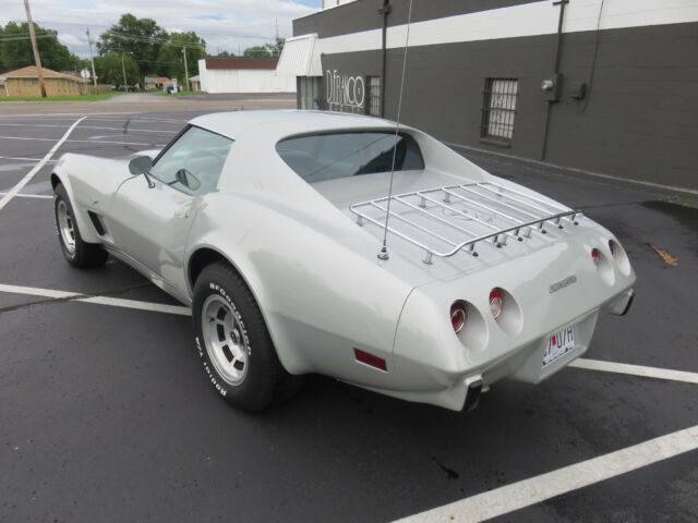1977 Chevrolet Corvette - photo 6