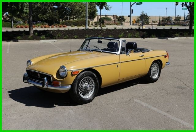 "SURVIVOR" 1-OWNER 1972 MGB 85K ORIGINAL MILES GARAGED SUPERB SOLID BODY 1972 MG MGB
