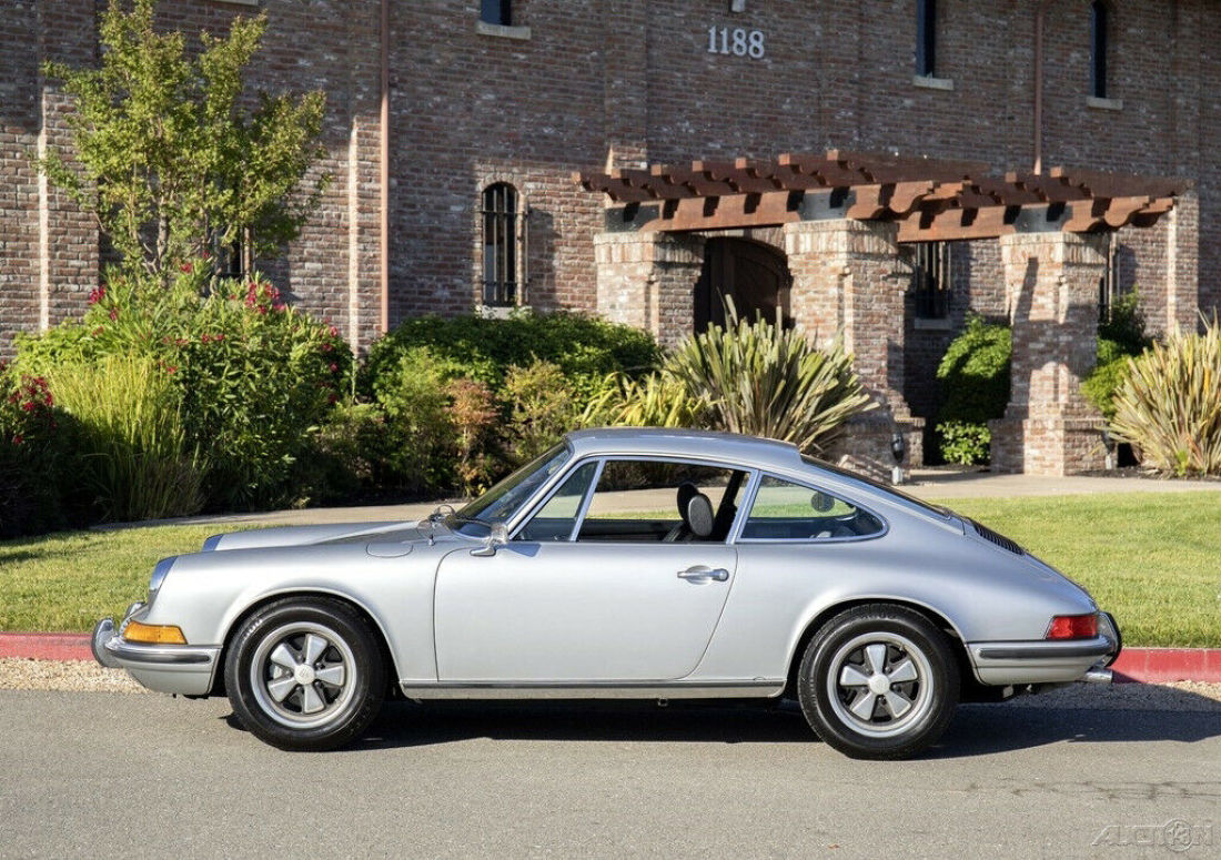 1972 Porsche 911 T Coupe - photo 2