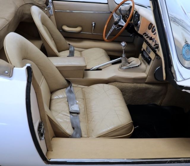 1964 Jaguar E-Type Roadster - photo 11