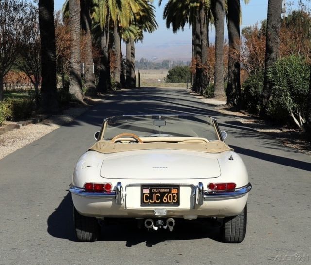 1964 Jaguar E-Type Roadster - photo 4