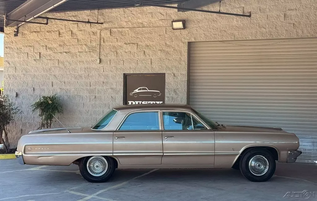 1964 Chevrolet Impala Sedan - photo 6